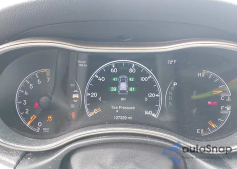 2015 Jeep Grand Cherokee Laredo z USA, uszkodzony, nr VIN 1C4RJFAG6FC212430